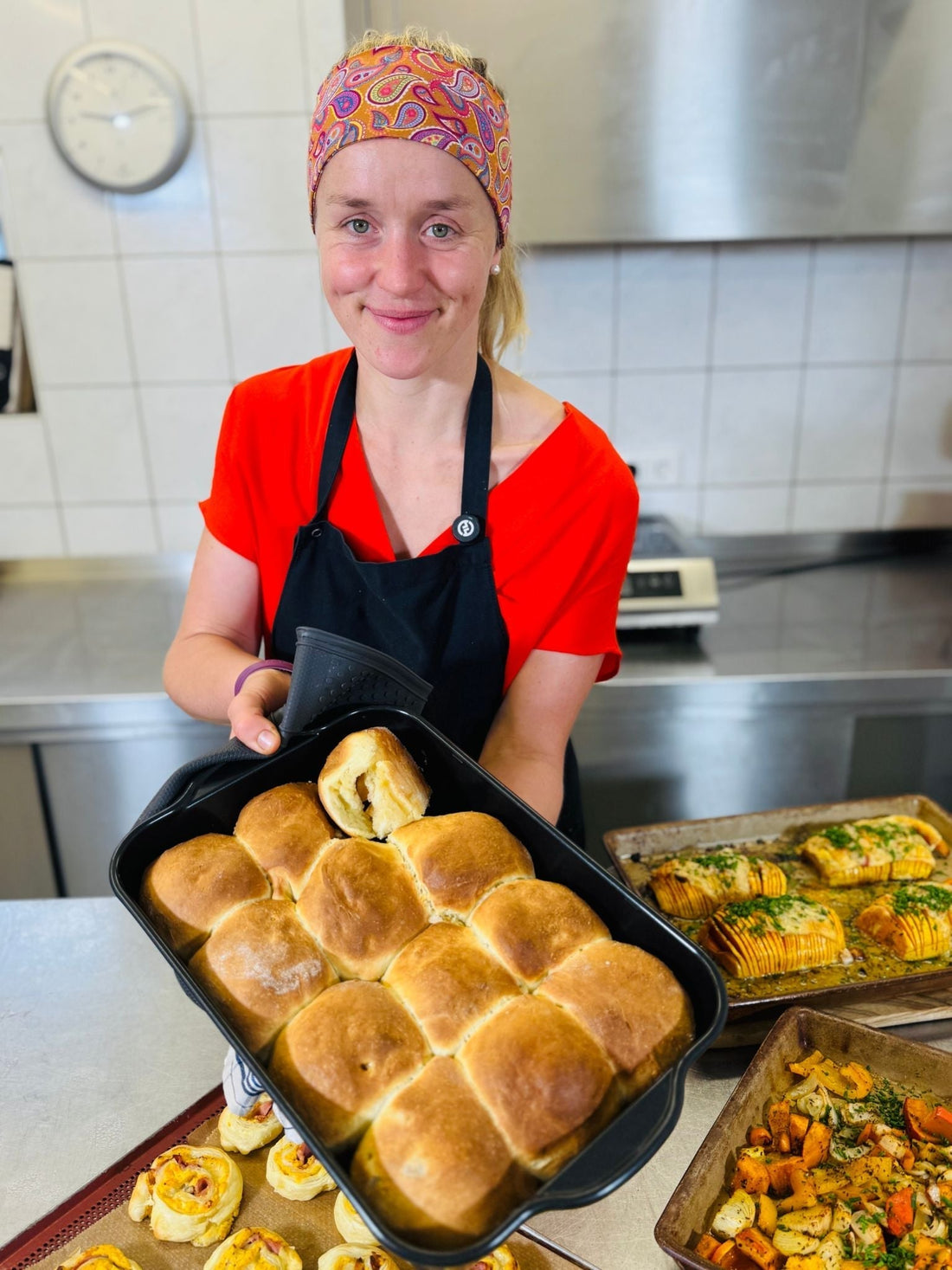 Gefüllte Apfelrohrnudeln Rezept | Vroni Röll